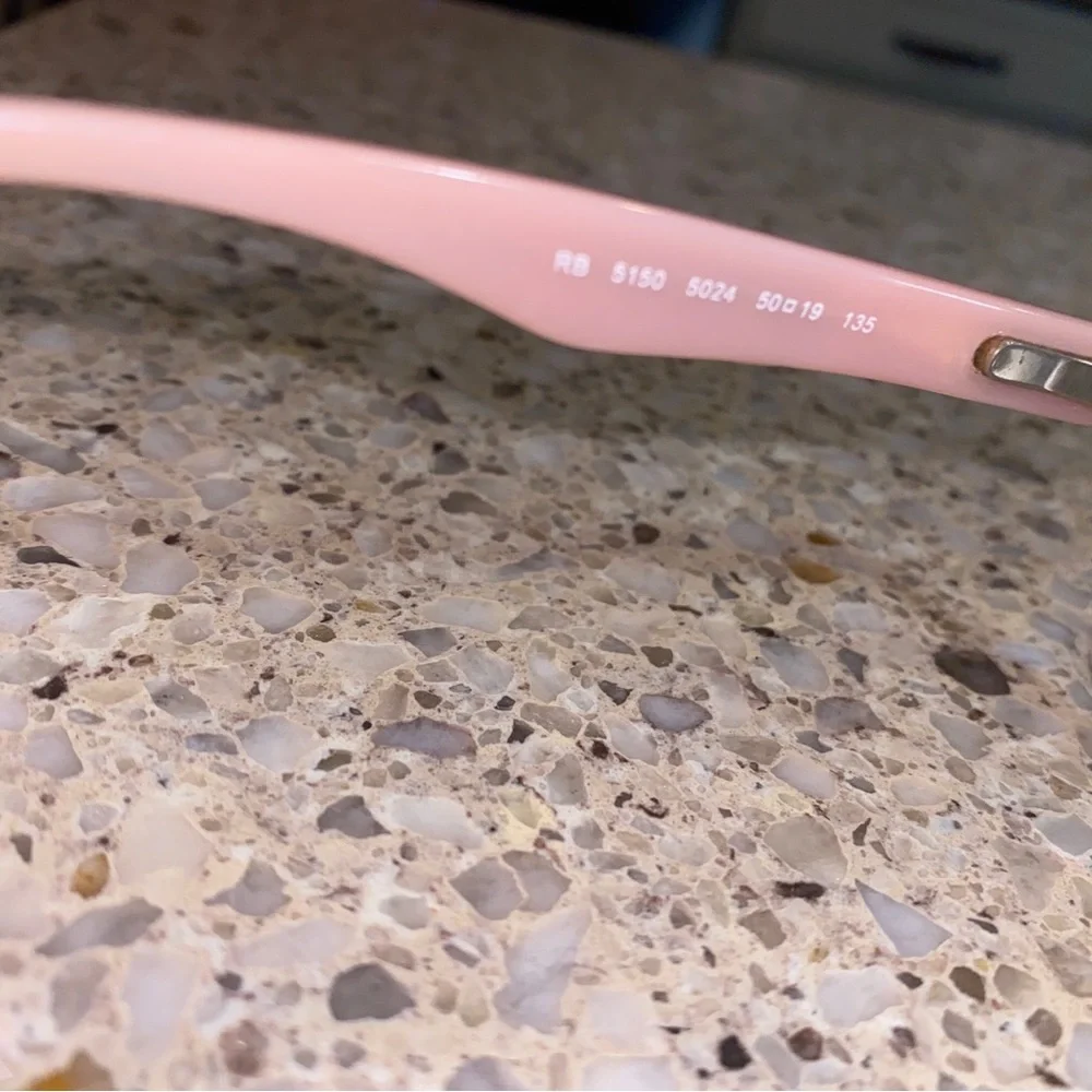 RAY BAN RB 5150 5024 BLACK PINK‎ AUTHENTIC RX EYEGLASSES 50-19-135 MM